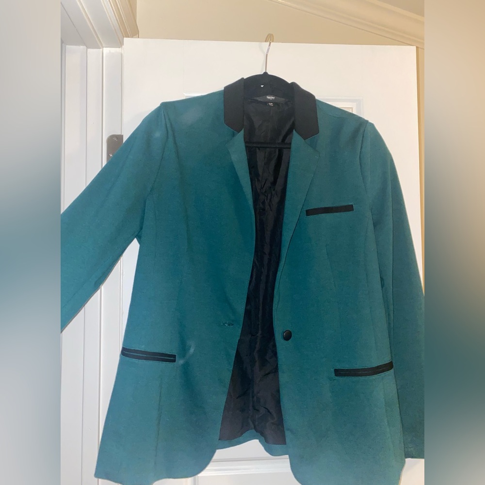 Green & black blazer